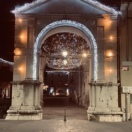 Vojko Holidays * 코페르